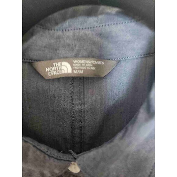 The North Face button down zipper side pockets inside waist cinching - Picture 4 of 9